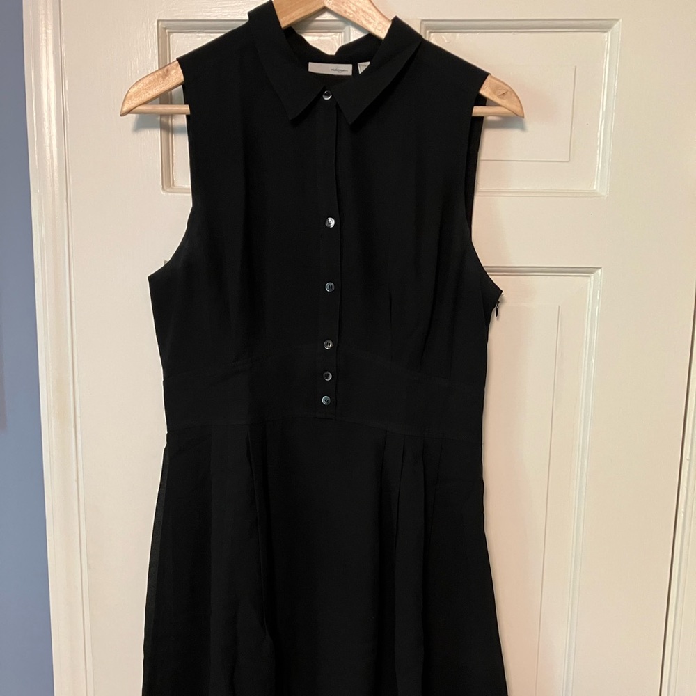 Flattering Black Work Dress w slight fit & flare
